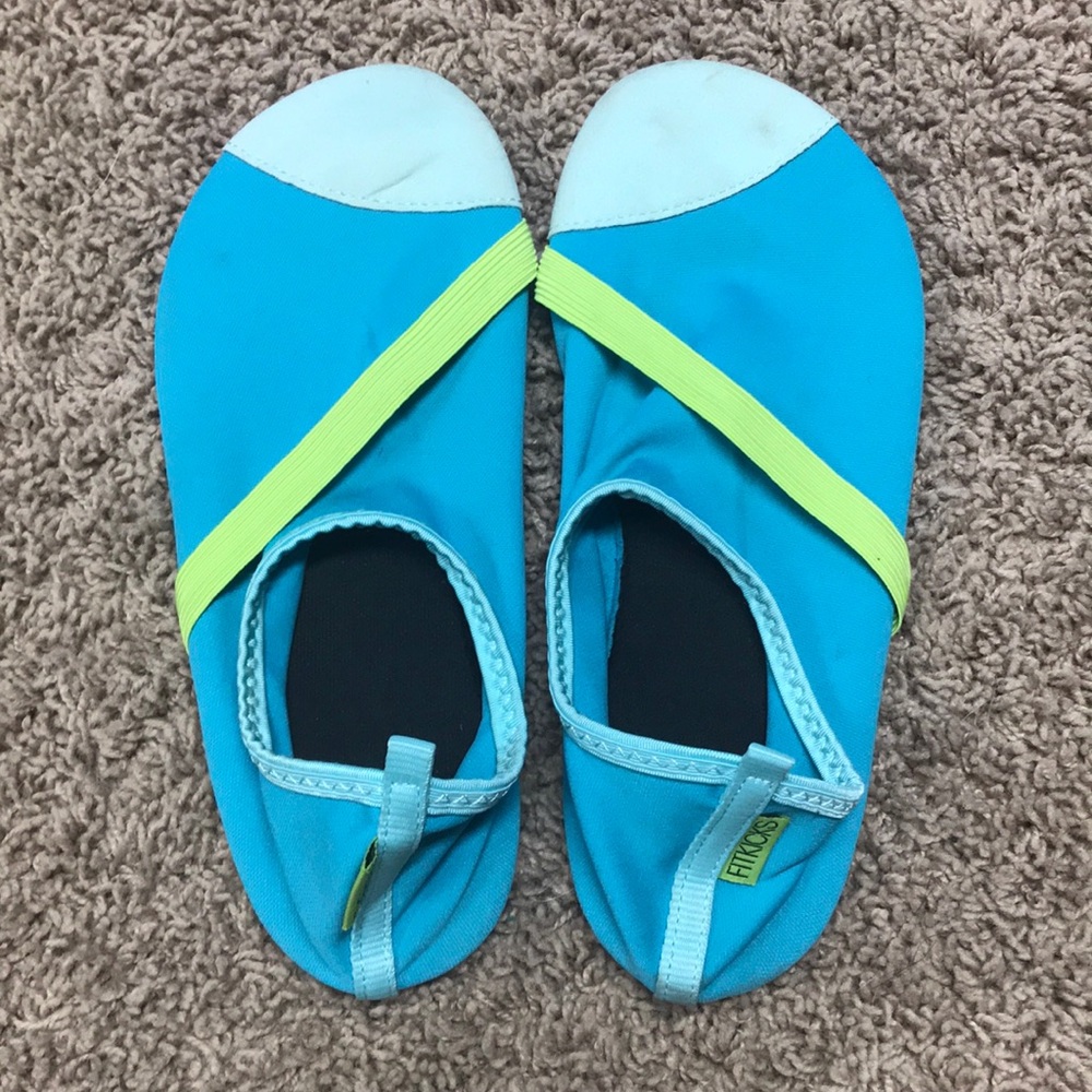 Fitkicks shoes